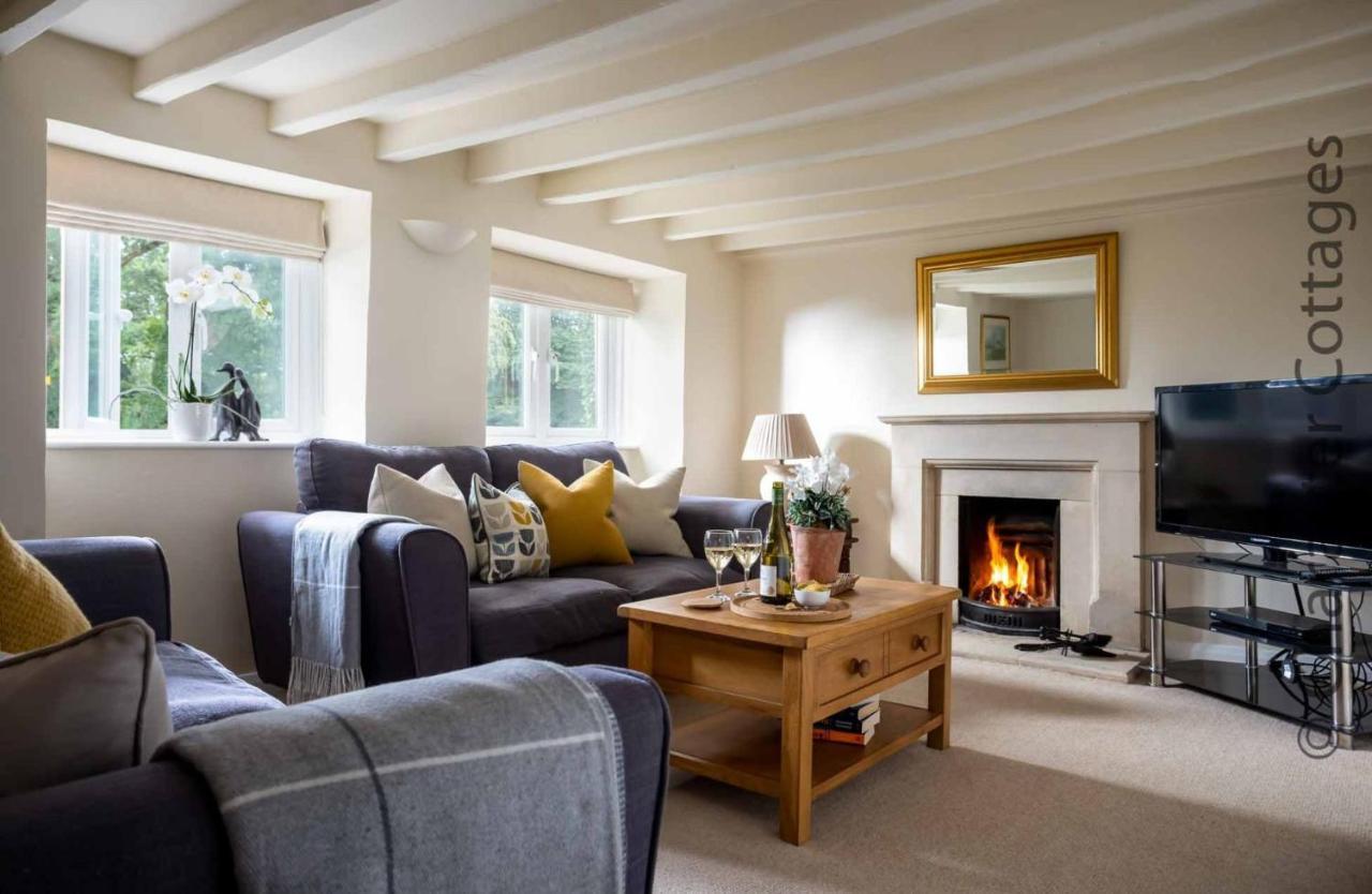 Weir Cottage Bourton-on-the-Water Екстер'єр фото