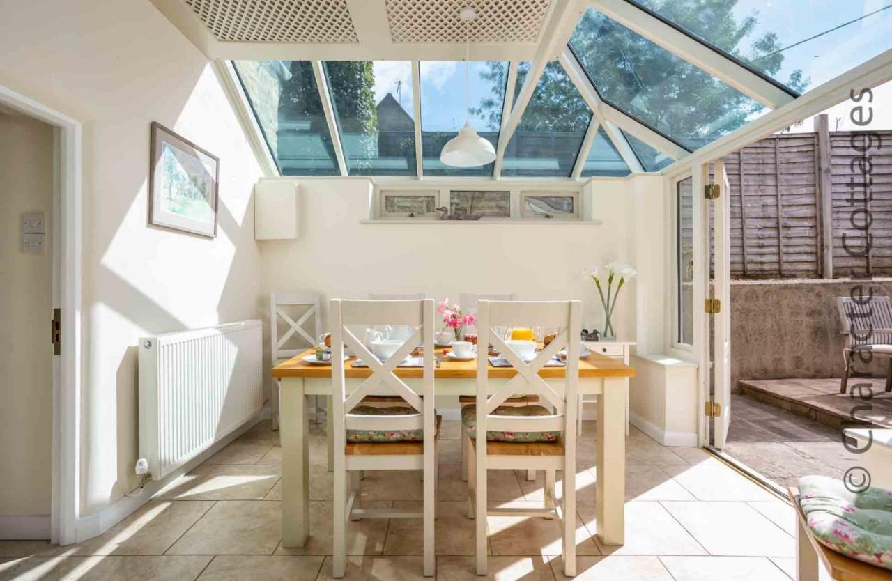 Weir Cottage Bourton-on-the-Water Екстер'єр фото